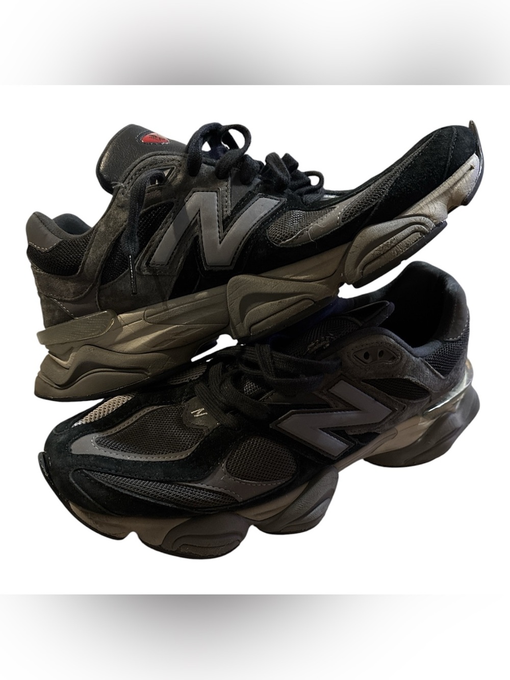 New Balance 960
Style: U9060BLK
Black Castlerock Grey